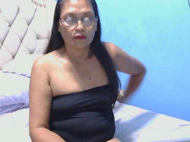 hOtGranny4u