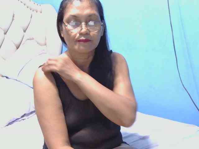 hOtGranny4u webcam