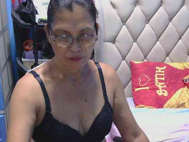 hOtGranny4u webcam