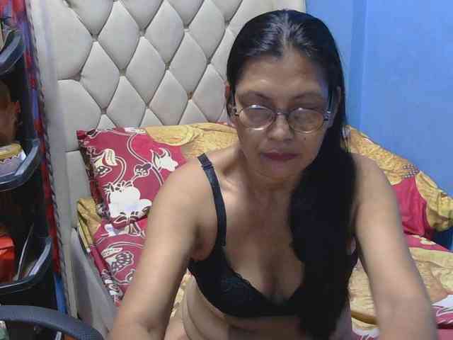 hOtGranny4u hOtGranny4u