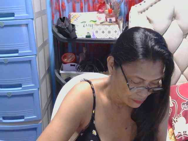 hOtGranny4u webcam
