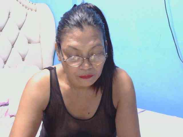 hOtGranny4u webcam
