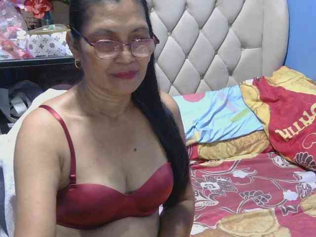 hOtGranny4u webcam