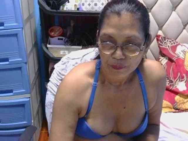 hOtGranny4u webcam