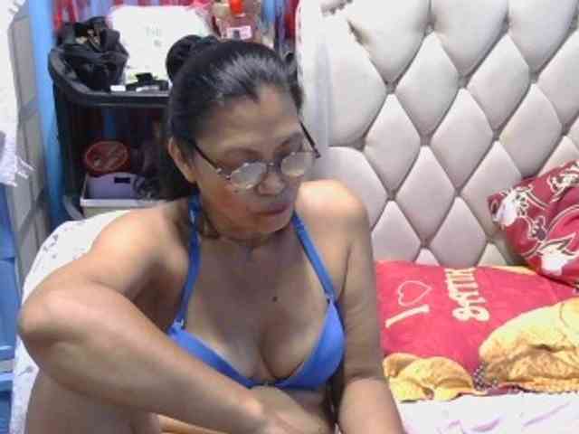hOtGranny4u webcam