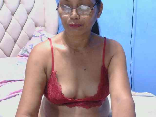 hOtGranny4u webcam