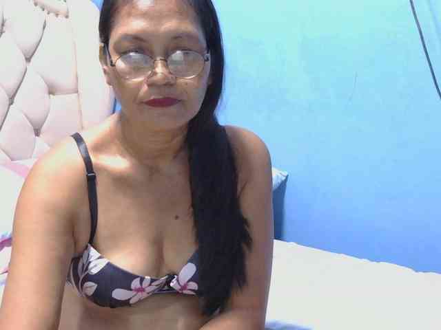 hOtGranny4u webcam