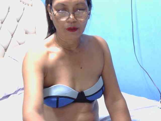 hOtGranny4u webcam