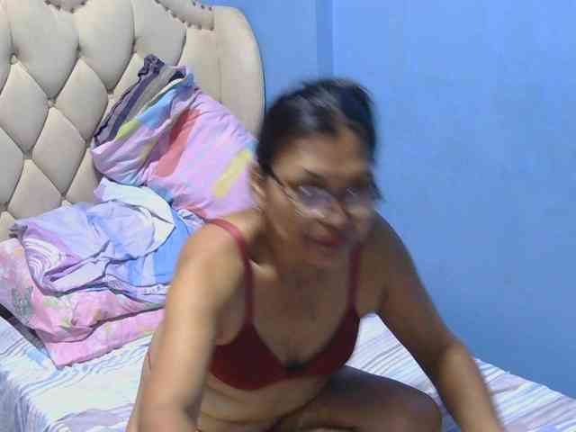hOtGranny4u webcam