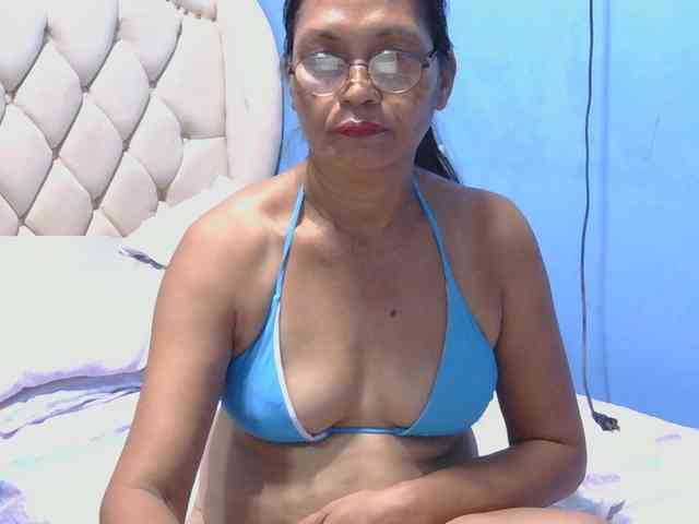 hOtGranny4u