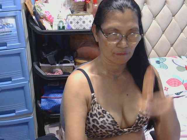 hOtGranny4u webcam