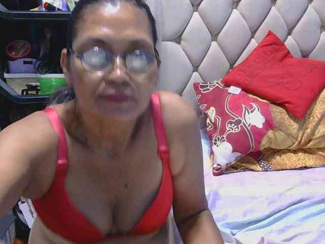 hOtGranny4u