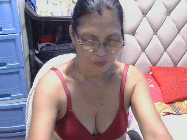 hOtGranny4u