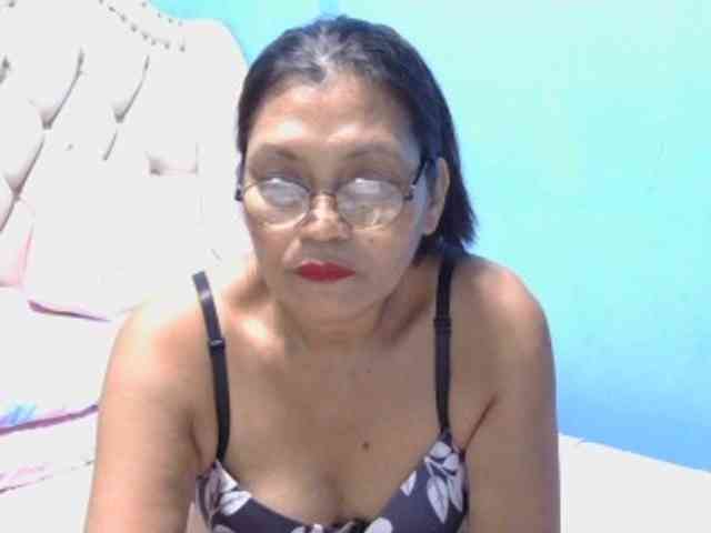 hOtGranny4u webcam