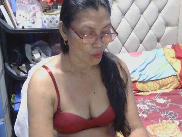 hOtGranny4u Live Webcam on BongaCams