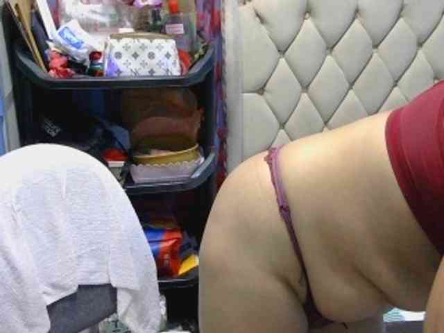 hOtGranny4u hOtGranny4u