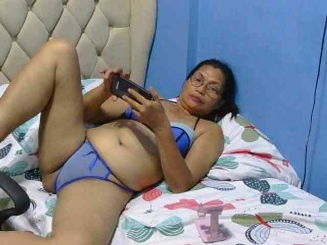 hOtGranny4u hOtGranny4u