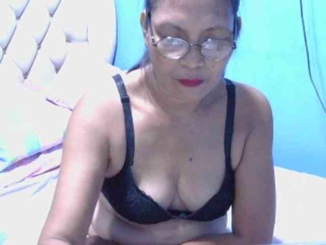 hOtGranny4u webcam