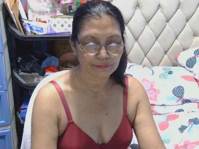 hOtGranny4u hOtGranny4u