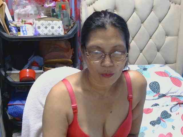 hOtGranny4u webcam