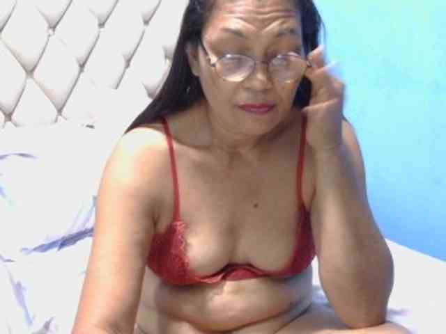 hOtGranny4u webcam