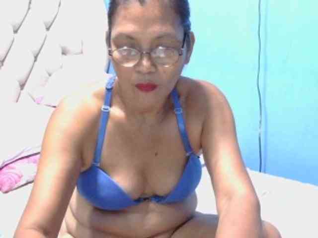 hOtGranny4u webcam