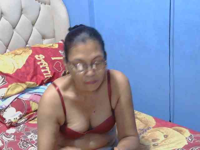 hOtGranny4u webcam