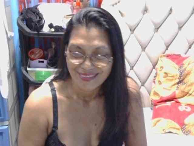 hOtGranny4u webcam