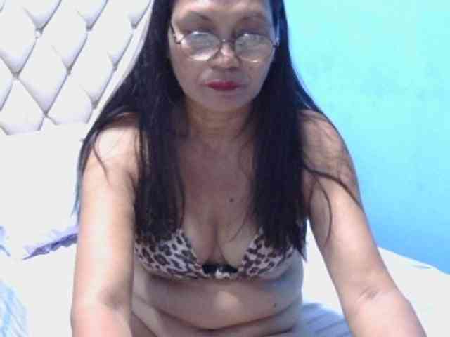 hOtGranny4u webcam