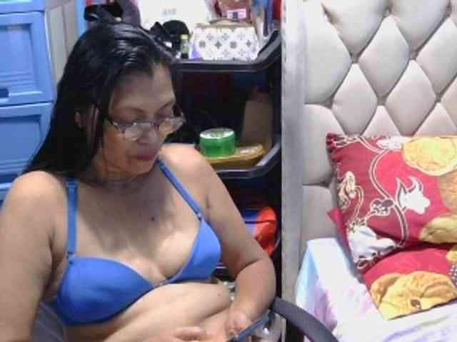 hOtGranny4u webcam