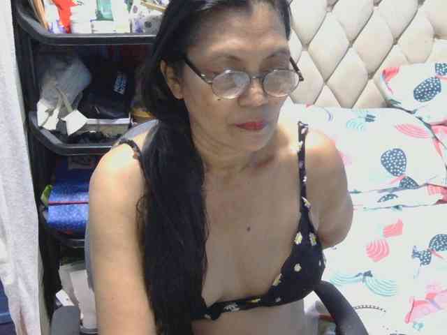 hOtGranny4u webcam