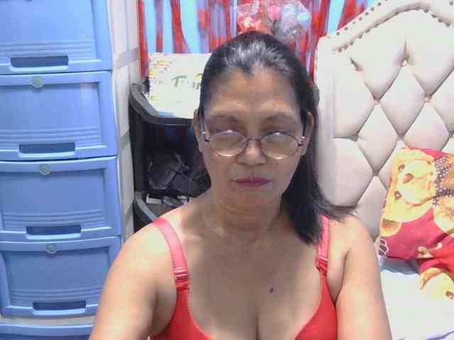 hOtGranny4u