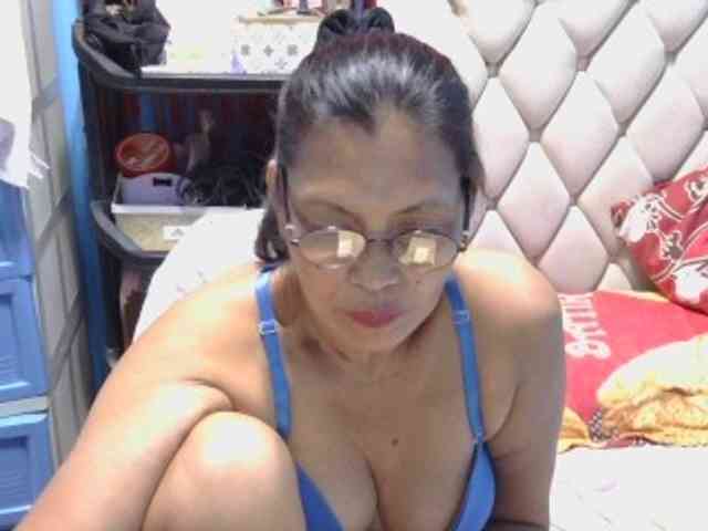 hOtGranny4u webcam