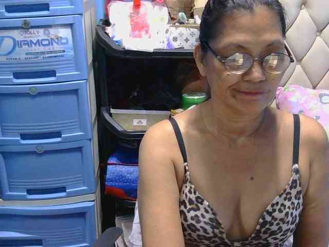 hOtGranny4u webcam