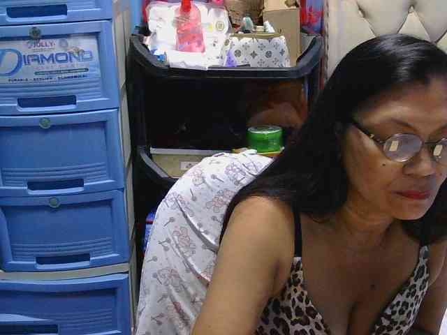 hOtGranny4u webcam