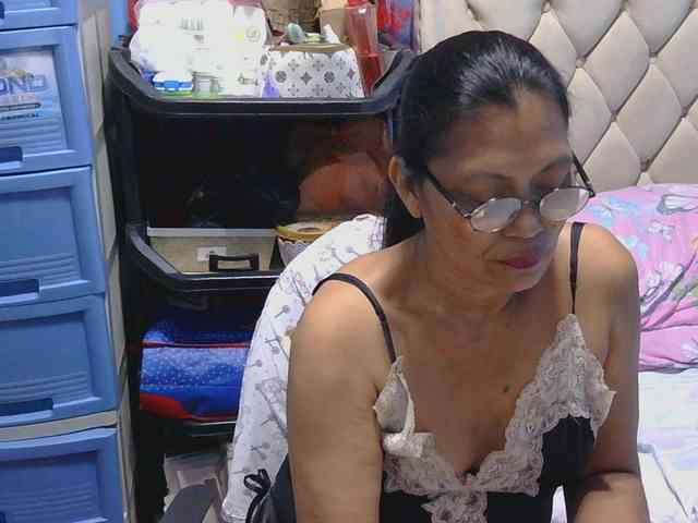 hOtGranny4u webcam