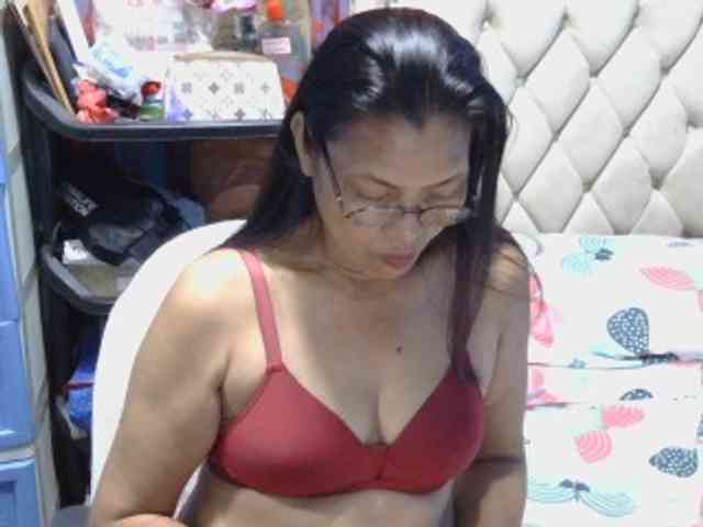 hOtGranny4u hOtGranny4u