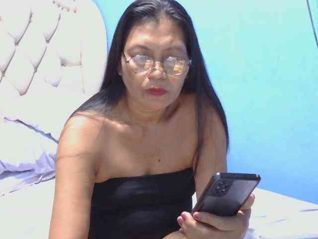 hOtGranny4u webcam