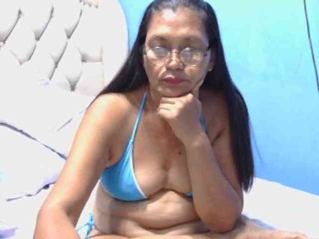 hOtGranny4u webcam