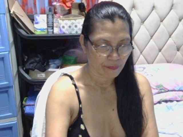 hOtGranny4u webcam