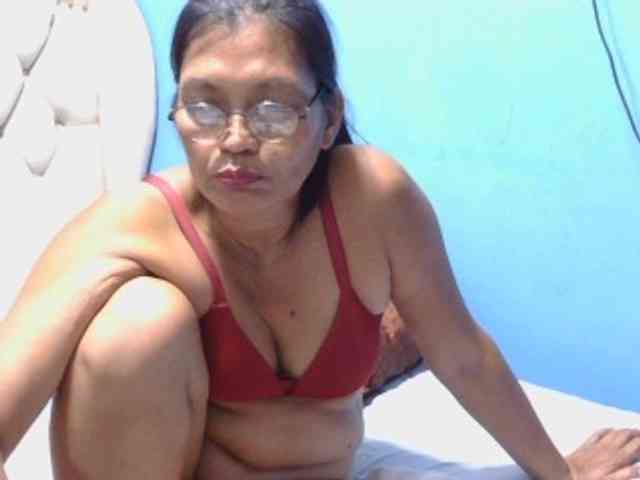 hOtGranny4u webcam