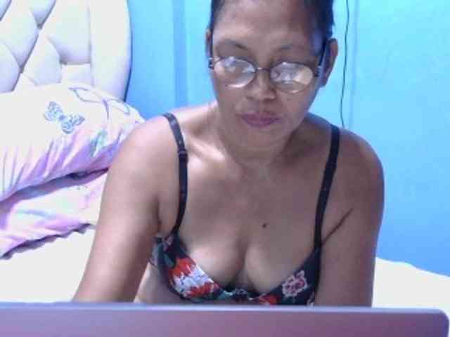 hOtGranny4u