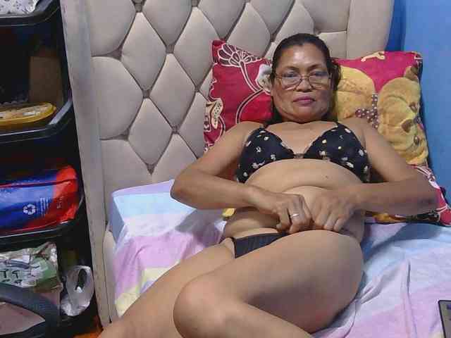 hOtGranny4u webcam