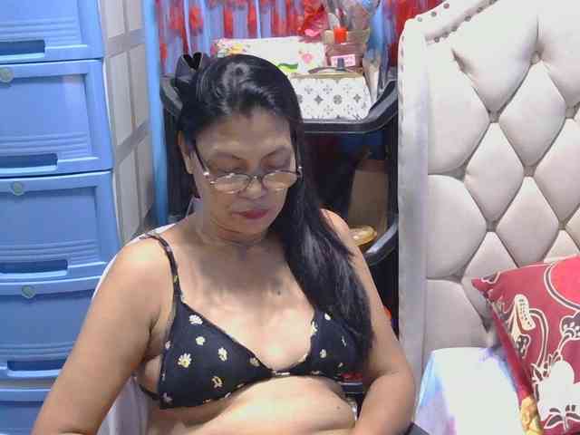 hOtGranny4u webcam