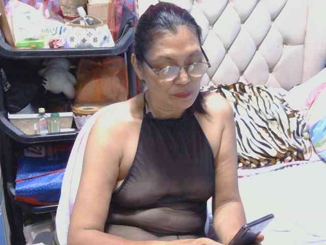 hOtGranny4u hOtGranny4u