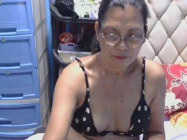 hOtGranny4u