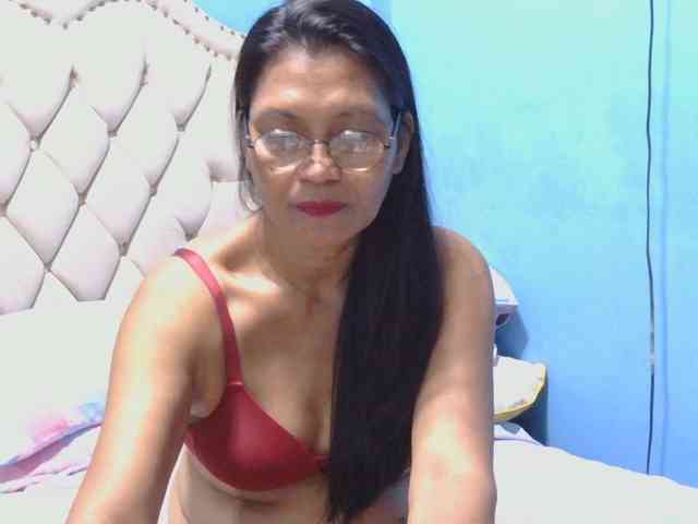 hOtGranny4u webcam