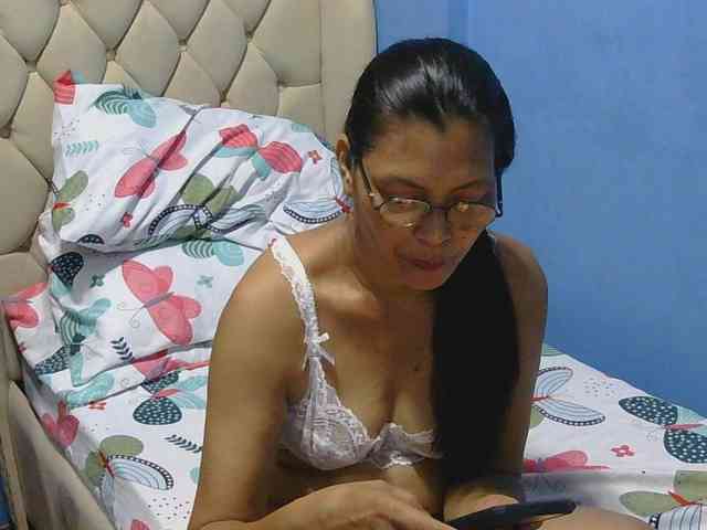 hOtGranny4u hOtGranny4u