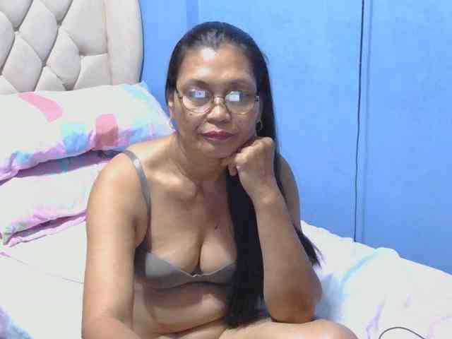 hOtGranny4u hOtGranny4u