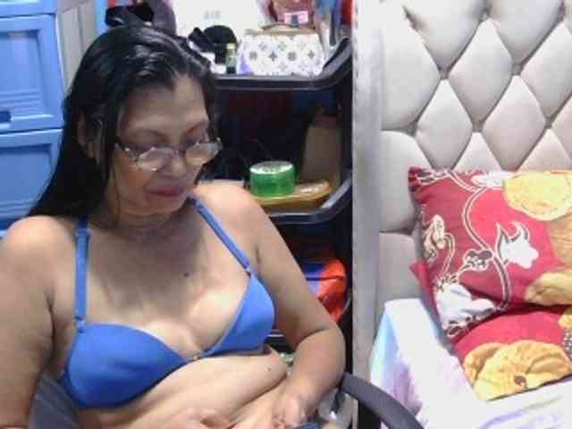 hOtGranny4u webcam